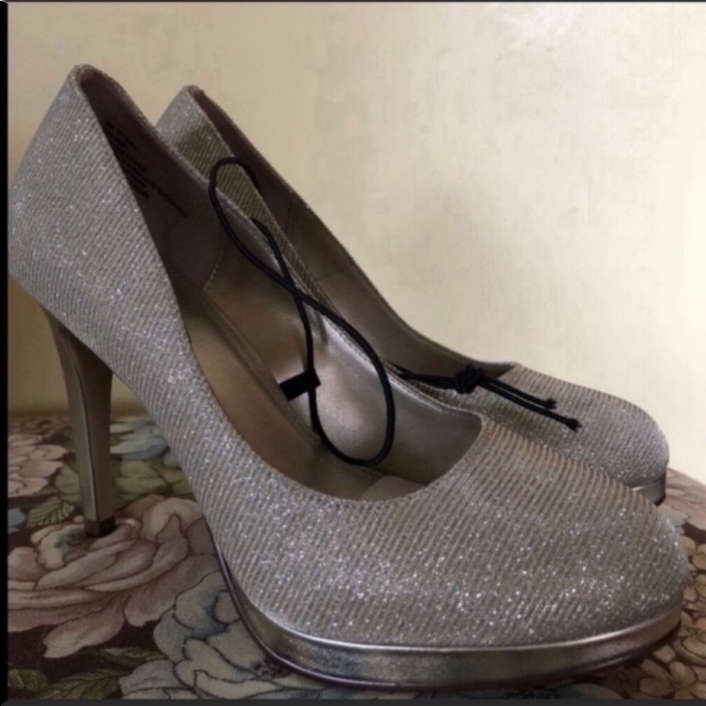 East 5th Champagne Pumps